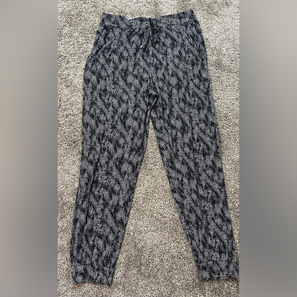 Primark Women’s Snake Skin Joggers Size Small